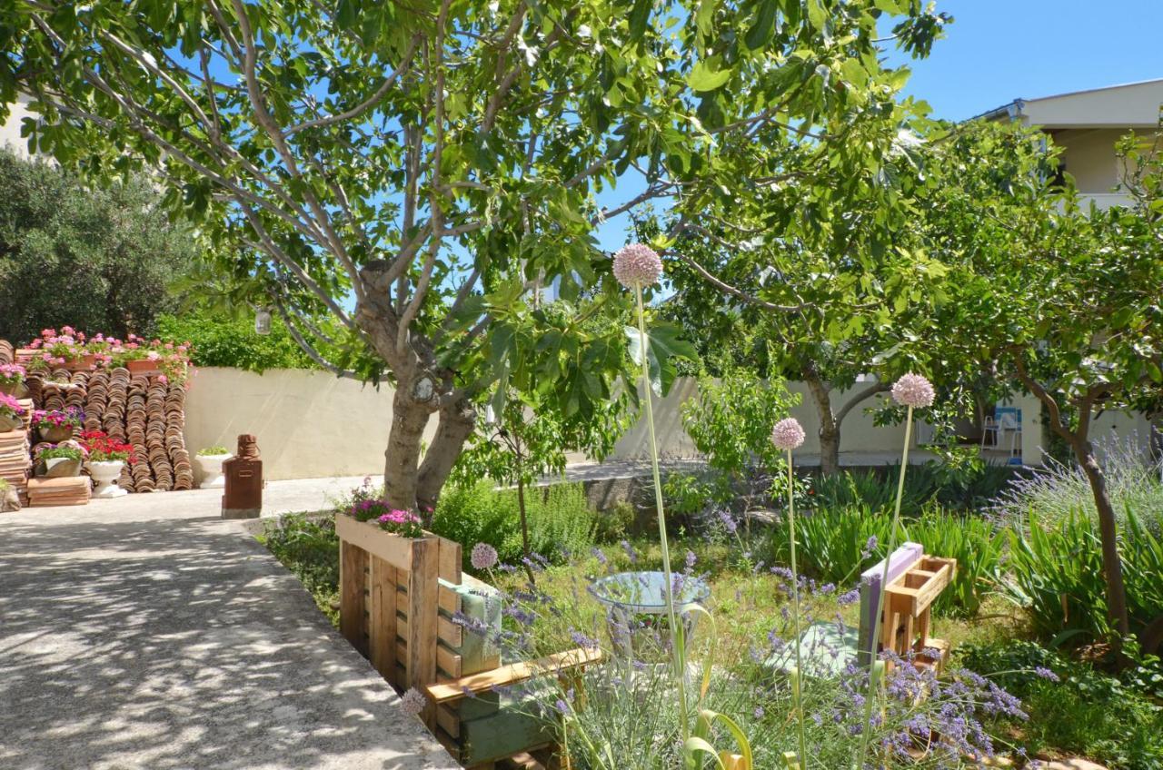 Lavender Garden House Villa Rogoznica  Eksteriør billede